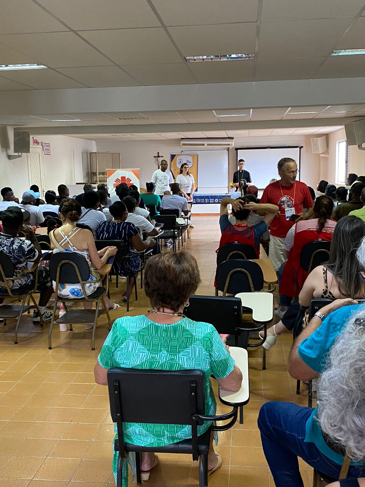 Pastoral do Migrante da Arquidiocese participa de conferência em preparação para COMIGRAR